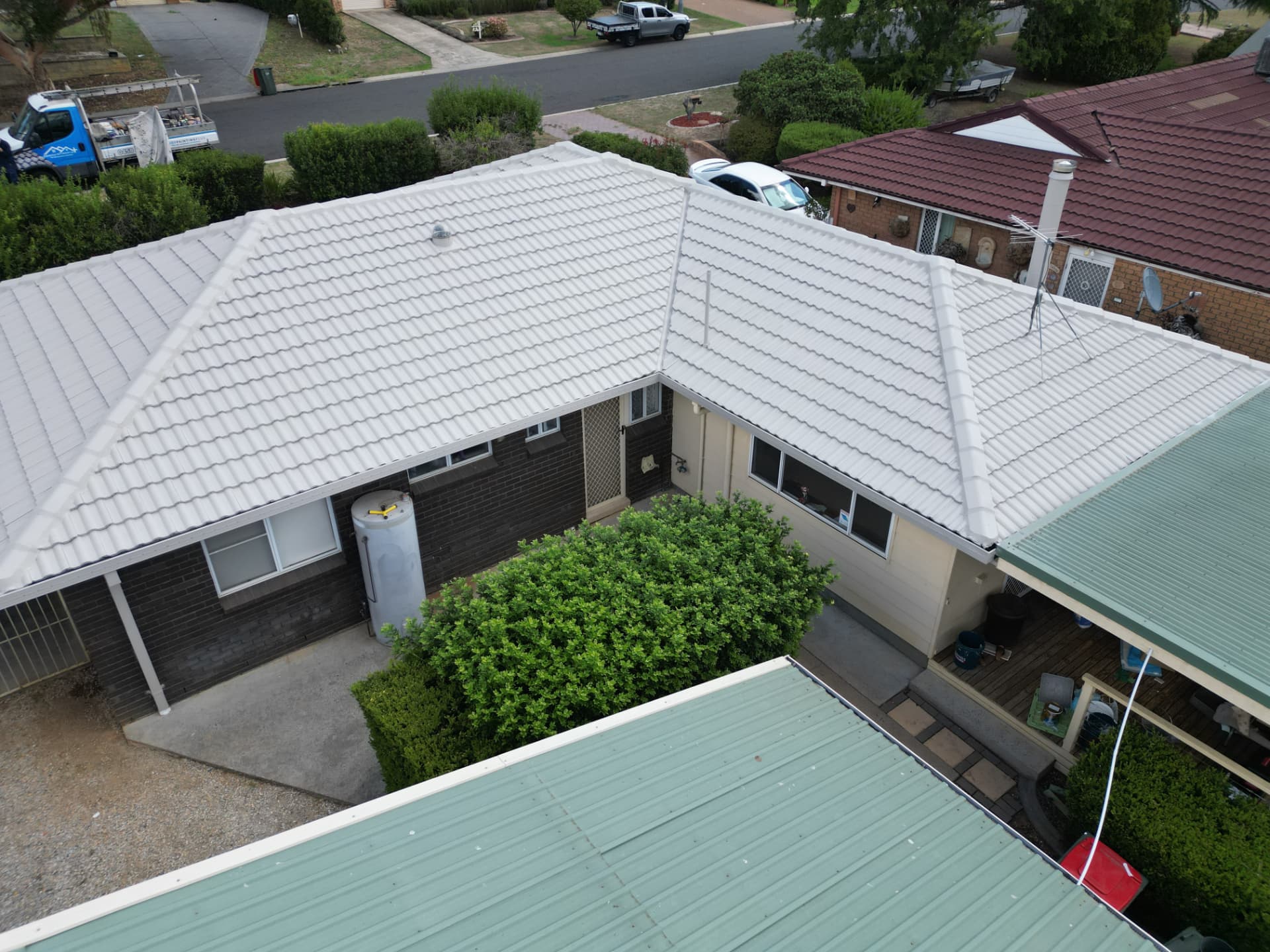 Tamworth Tile Roof Restoration Finished in Shale Grey